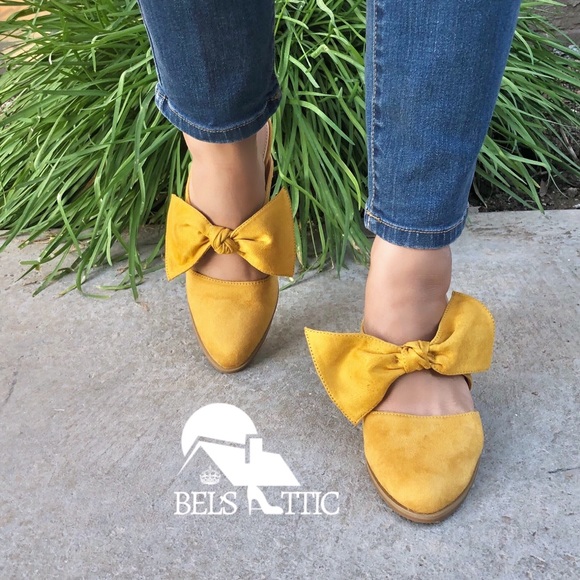 Mustard Stacked Leather Block Heel Bow Mule - Picture 2 of 8